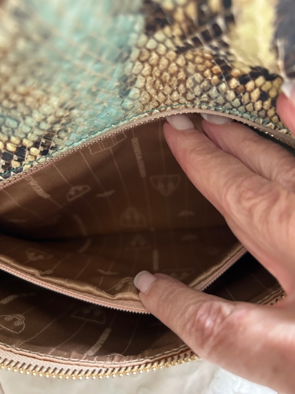 7029. Emporio Armani Mint, Black and Tan Genuine Snakeskin Shoulder Bag - Picture 8 of 12